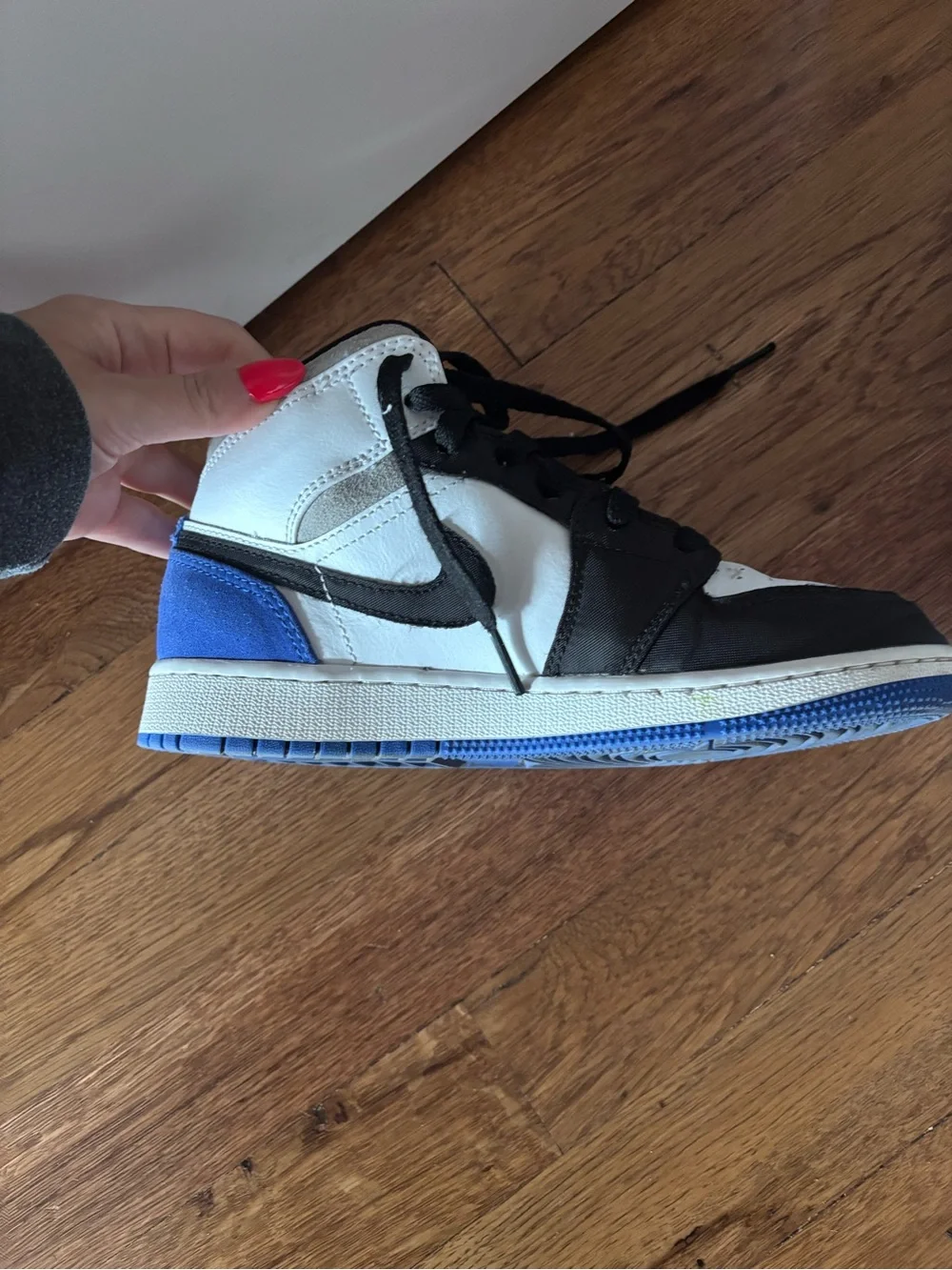 Nike Jordan 1s Kids Black, White and Blue Mid-Top Sneakers